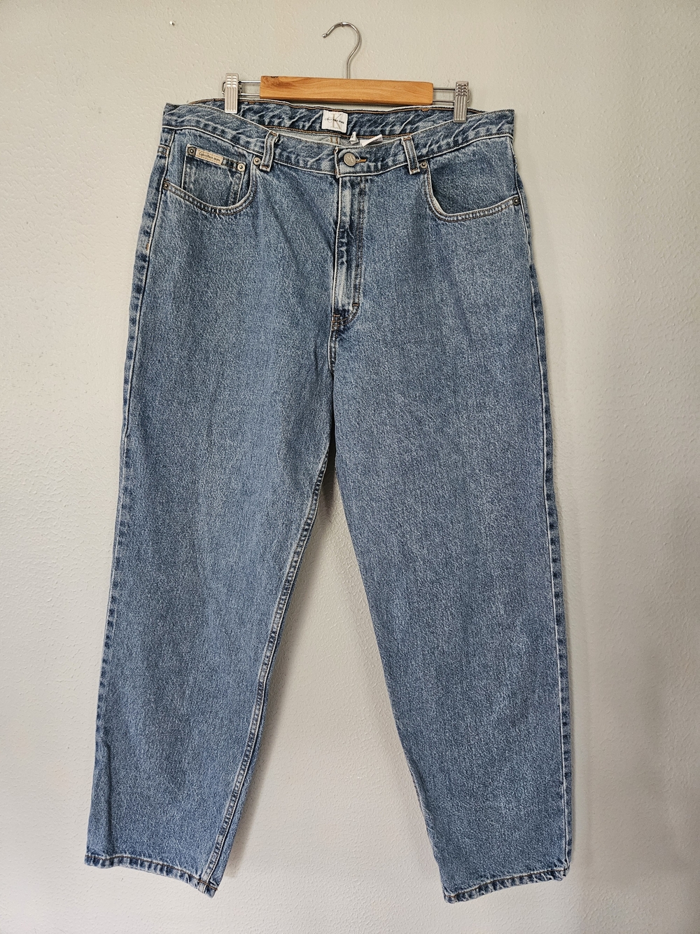 vintage Calvin Klein easy fit jeans in a double stone wash Size 40